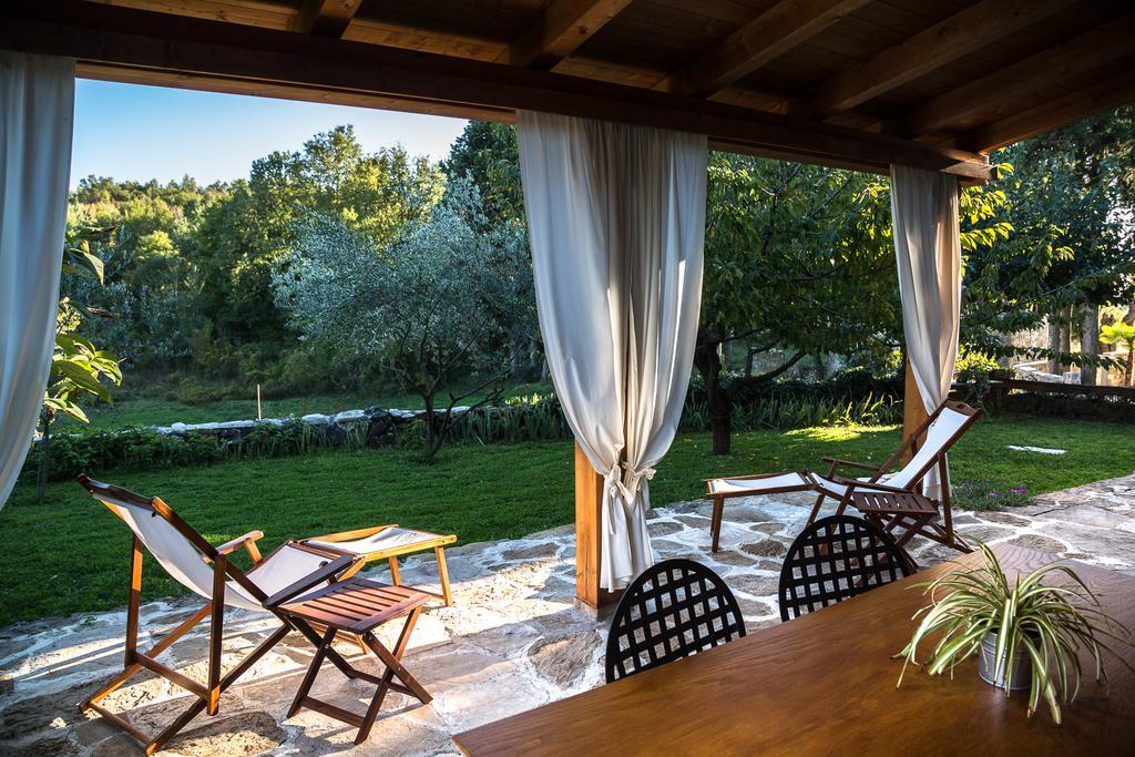 Holiday Home Casa Dei Farfui Momjan Exterior foto